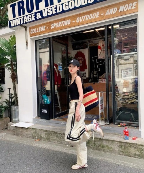 ワイドパンツ パンツ サイドライン  ワイドパンツ レディース | ブランド登録なし | 17