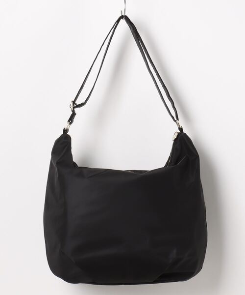 MARY QUANT（マリークヮント） ショルダーバッグ FREE ブラック