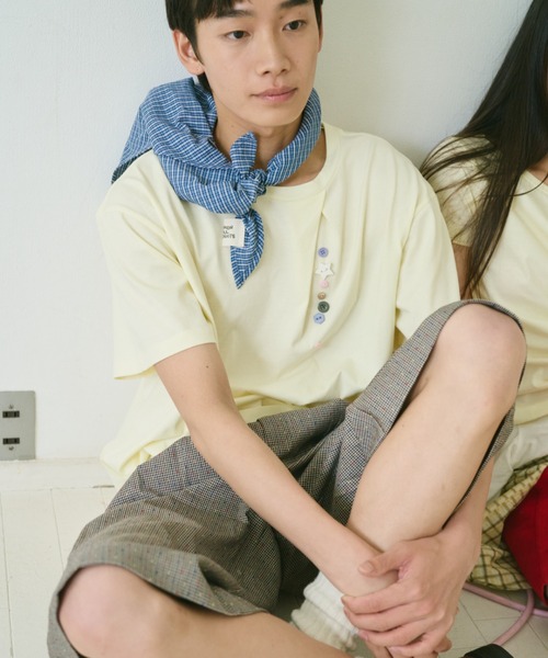 common gull products. tシャツ 半袖 夏の手前のボタンの香りTシャツ