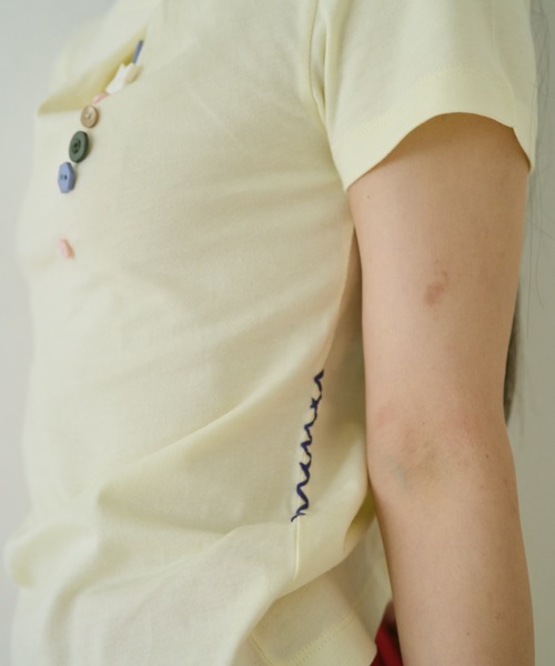 common gull products. tシャツ 半袖 夏の手前のボタンの香りTシャツ
