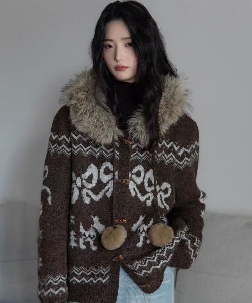 AVYL ダッフルコート コート ファーフードポンポン付きノルディック柄