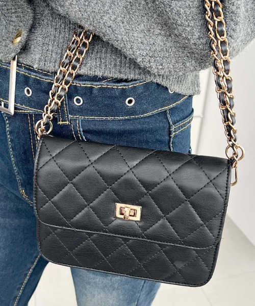 moment+ ショルダーバッグ バッグ フェイクレザーキルティング