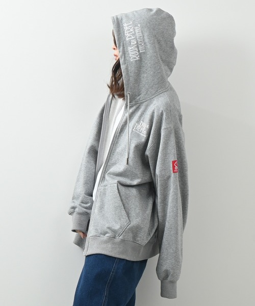 カープ　フェルトロゴパーカー FREAK'S STORE（フリークスストア）の「フェルトロゴパーカ（パーカー