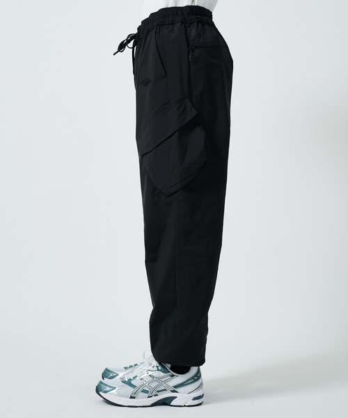 WHITE MOUNTAINEERING（ホワイトマウンテニアリング） カーゴパンツ