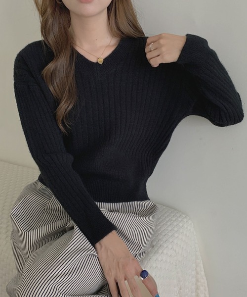 VTWELVE ストライプ ニットセーター 2ly2 ニット セーター Vネック ストライプ カジュアルウエストタイト