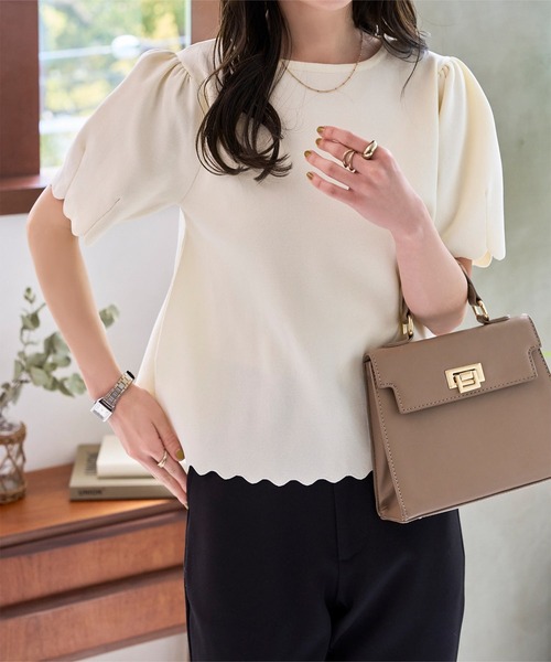 laato ニット　半袖　ラート　パフスリーブ　ザラ　etre ボリューム laato ニット 半袖 ラート パフスリーブ ザラ etre ボリューム - メルカリ