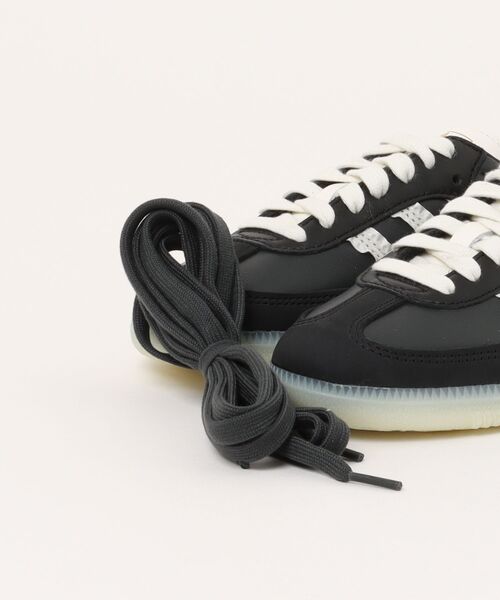 靴 adidas SANBA OG W adidas SAMBA OG W WONDER WHITE/CORE BLACK/ALUMINA