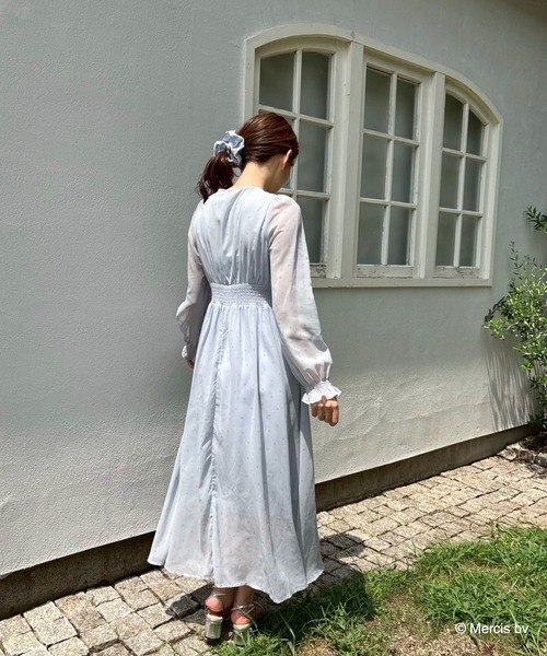 MIIA（ミーア） ワンピース miffy 総柄長袖シフォンフレアワンピース