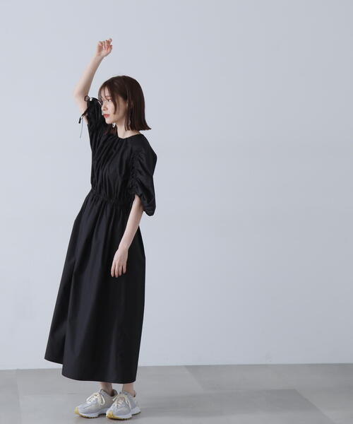 「N.（N. Natural Beauty Basic）」 半袖ワンピース SMALL ベージュ レディースの画像
