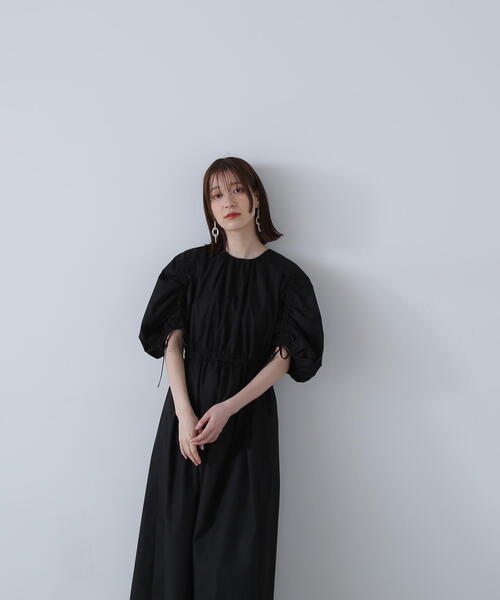 「N.（N. Natural Beauty Basic）」 半袖ワンピース SMALL ベージュ レディースの画像