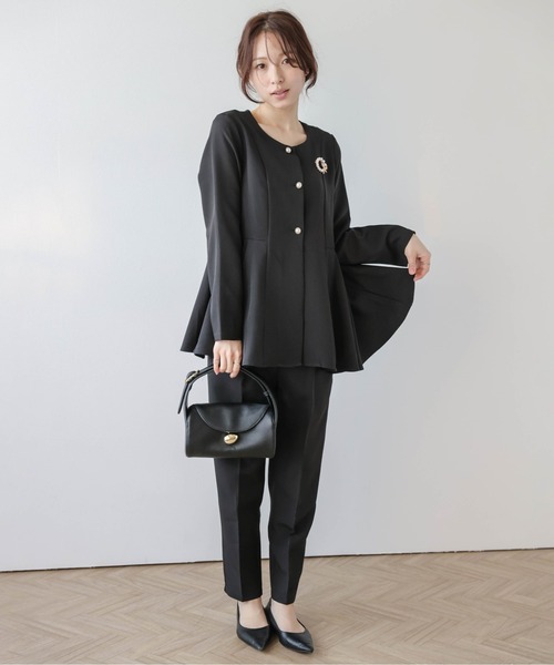 【ミント】ガール　M　ダブルジャケット　ペプラムブラウス　パンツ 黒 端正さと華やぎを纏う、ダブルクロスの上品セットアップ | m-i-d | M