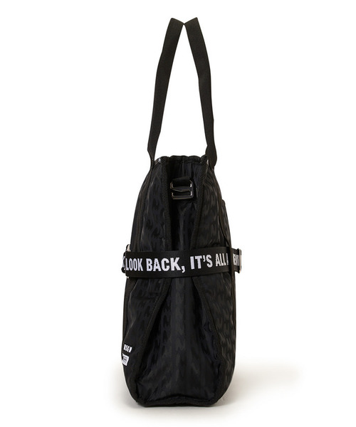 トートバッグ MSGM LG BOAT TOTE ボートトートブラックジャカード レディースの画像