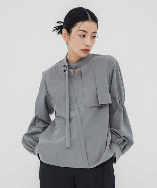 【美品】UNITED TOKYO ブランカフレアブラウス S〜M UNITED TOKYO シャツ ブラウス 「WEB限定」ブランカフレア