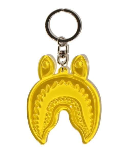 A BATHING APE（アベイシングエイプ） キーホルダー SHARK REFLECTIVE
