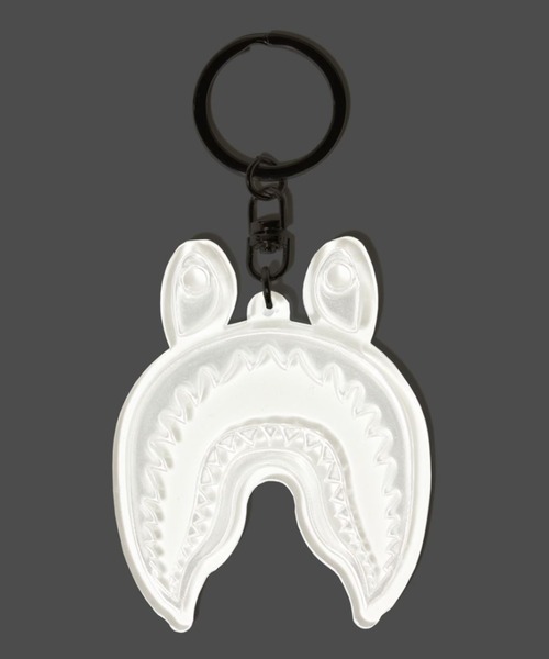 A BATHING APE（アベイシングエイプ） キーホルダー SHARK REFLECTIVE