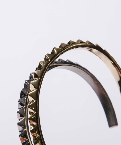 FACTOTUM（ファクトタム） バングル 「FACTOTUM」ピラミッドバングル