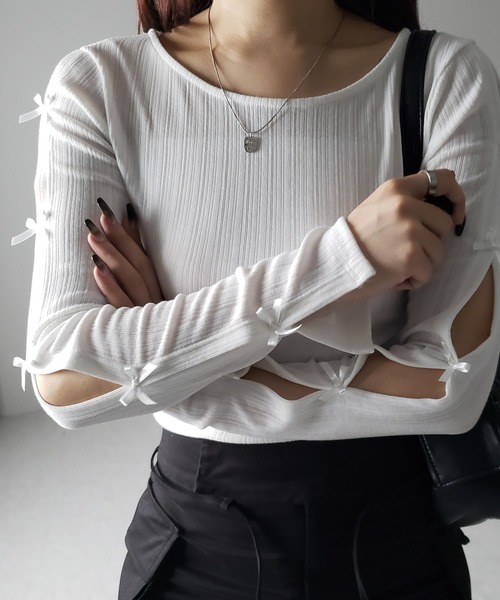 me+em select tシャツ 「 2color 」ミニリボンカットアウト長袖
