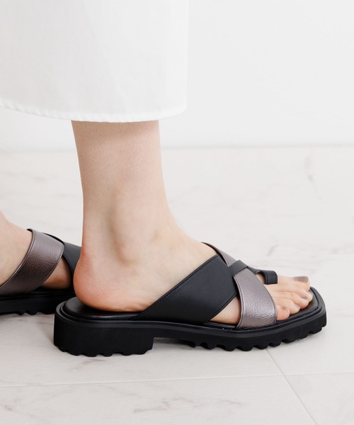 E★M SLIPPER ブラック トングサンダル ISLAND SLIPPER / アイランドスリッパ | トングサンダル - Black
