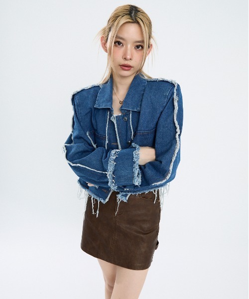 【アルマーニジーンズ】 デニムジャケット Ｇジャン M 肩パッド ジップアップ Clum デニムジャケット gジャン 肩パッド入りクロップドデニム