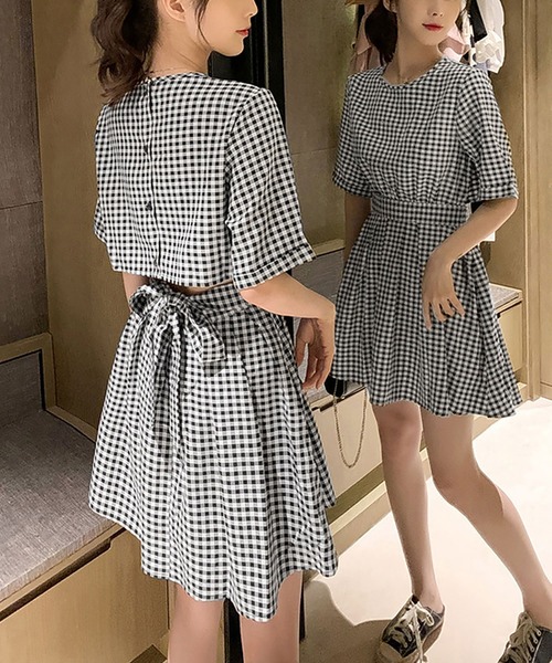 「NinaetLina」 半袖ワンピース M ブラック レディース_画像3