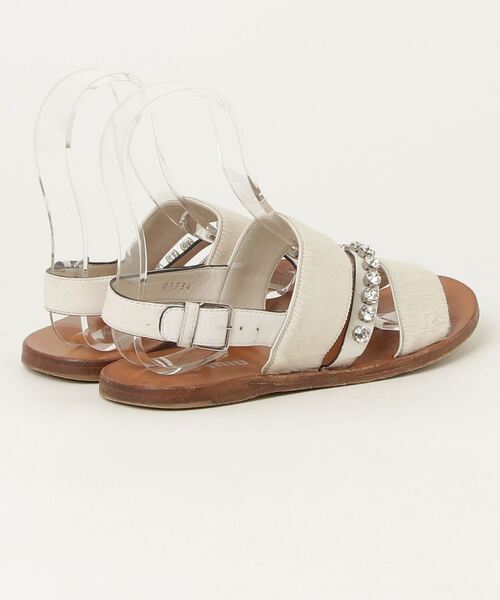 miumiu サンダル　ホワイト miu miu（ミュウミュウ） フラットサンダル 35 ホワイト レディース