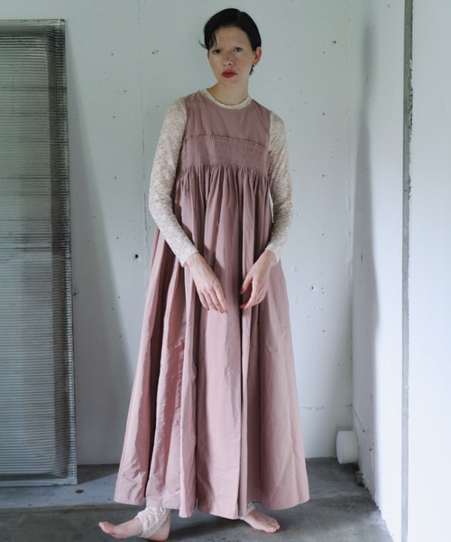 「PERNA」 ノースリーブワンピース MEDIUM ブラック レディースの画像
