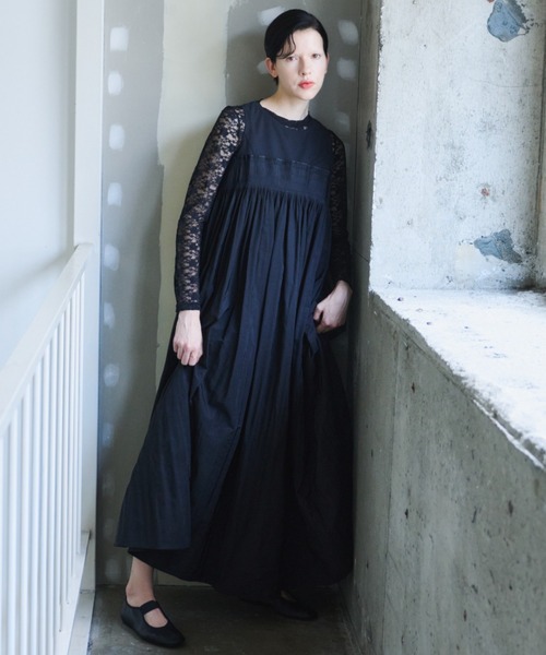 「PERNA」 ノースリーブワンピース MEDIUM ブラック レディースの画像