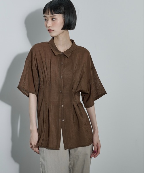 THE Yon ブラウス シャツ 半袖 ウエストタックシアーハーフスリーブ