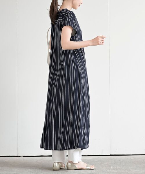 美品★ヌキテパ★インディアレーヨンスキッパーワンピース r・p・s（アールピーエス） ワンピース レーヨンノーカラースキッパー