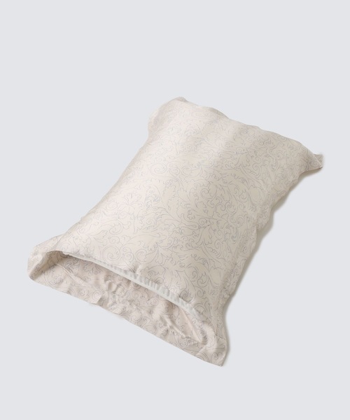 シルククッション foo tokyo 新品・未使用 インテリアライク シルククッション foo tokyo 新品・未使用 インテリアライク - メルカリ