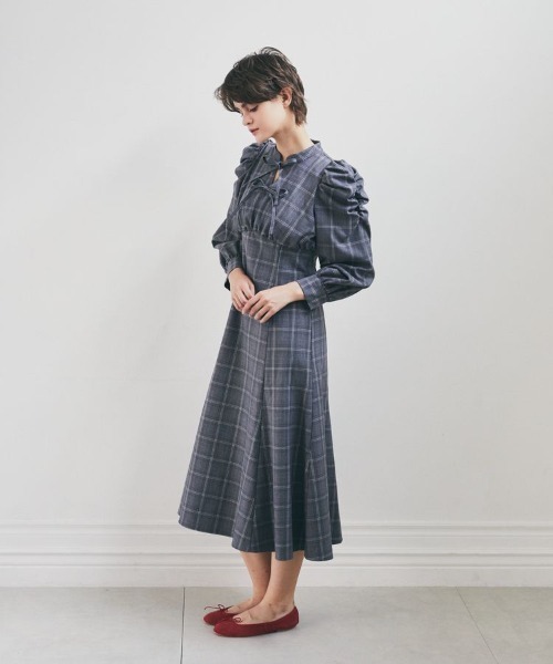 Maison de FLEUR（メゾンドフルール） ワンピース 聡明な淑女の