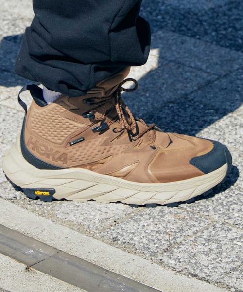 HOKA ONEONE ANACAPA MID GTX BLACK/BLACK|atmos（アトモス） 公式 