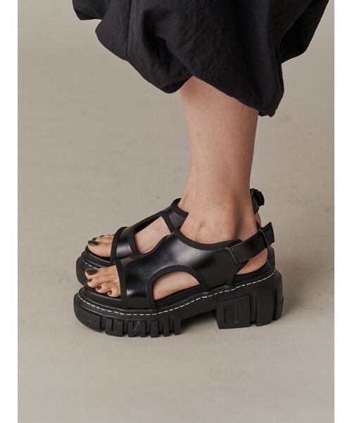 UN3D. サンダル HOLE CUTTING LEATHER SANDAL / ホール