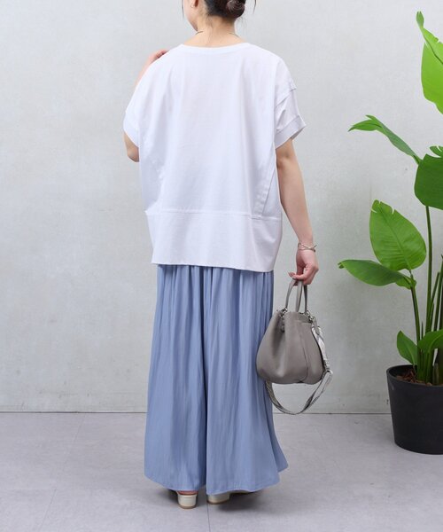 Jena espace merveilleux（ジェナ エスパスメルヴェイユ） tシャツ