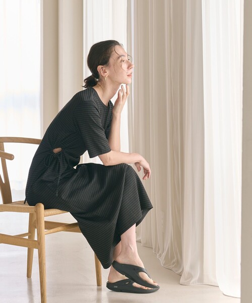 今期2025春夏BEAUTY&YOUTH サイドホールショートスリーブワンピース BEAUTY＆YOUTH UNITED ARROWS ワンピース サイドホール ショート