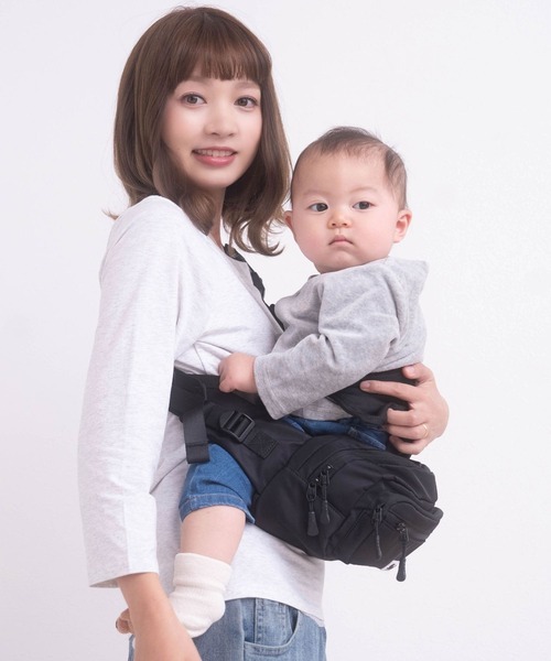 Ricardo 無重力AGSヒップシート ブラック　スウィートマミー SweetMommy(授乳服&マタニティ) 抱っこ紐 抱っこひも ヒップ