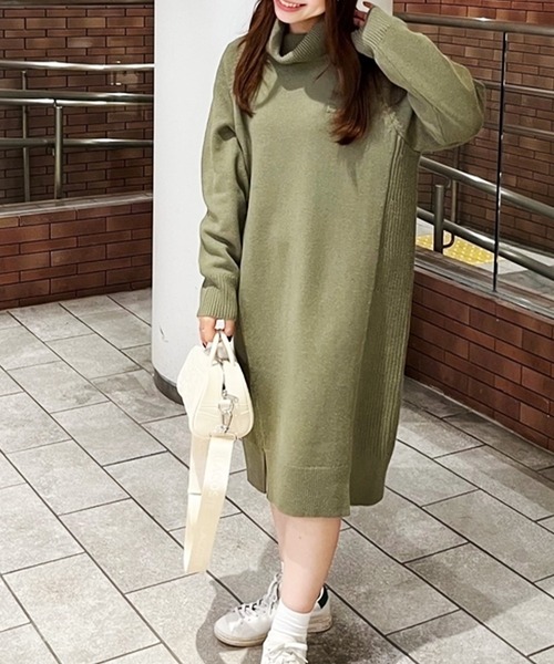 LACOSTE（ラコステ） ニットワンピース 38 ベージュ レディース