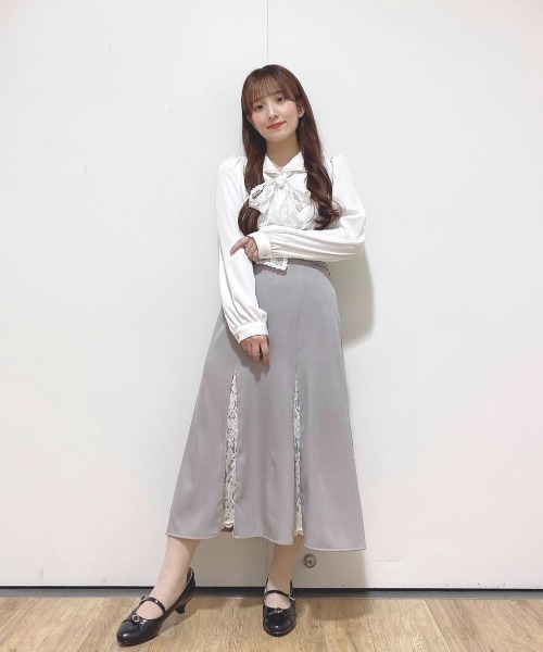 an another angelus（アンアナザーアンジェラス） スカート レース切替