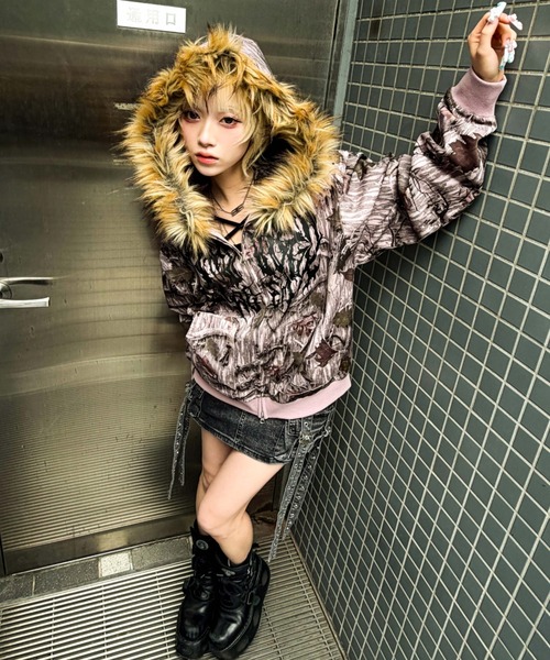 A'gem（エージェム） パーカー A'GEM/9 × .kom 迷彩ファー付ジップ