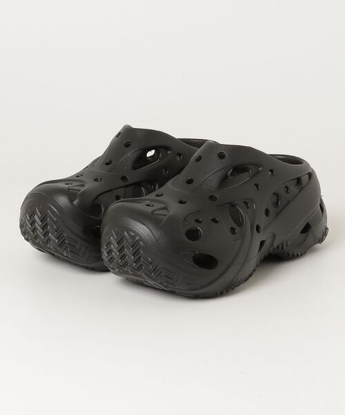 crocs（クロックス） 厚底 スポーツサンダル サンダル CAGED CLOG
