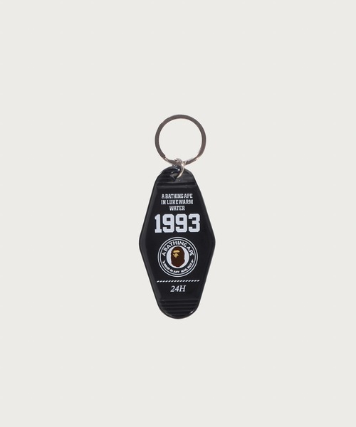 A BATHING APE（アベイシングエイプ） キーホルダー ROOM KEYCHAIN