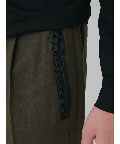 AOURE（アウール） スラックス LINATE” ツイルテーパードパンツ