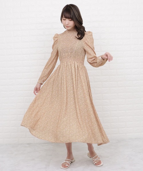 ワンピース 小花柄パフスリーブロングフレアワンピース Zozotown Yahoo 店 通販 Yahoo ショッピング