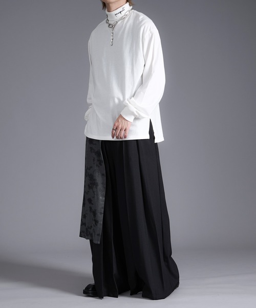 Ellno Loset（エルノロゼット） tシャツ タートルネック刺繍ロンT