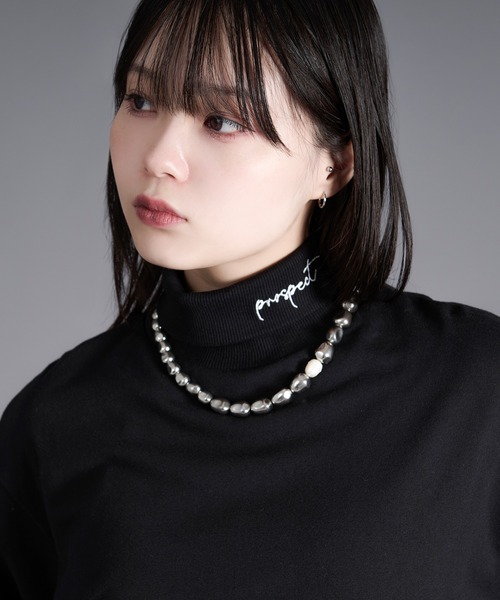 Ellno Loset（エルノロゼット） tシャツ タートルネック刺繍ロンT