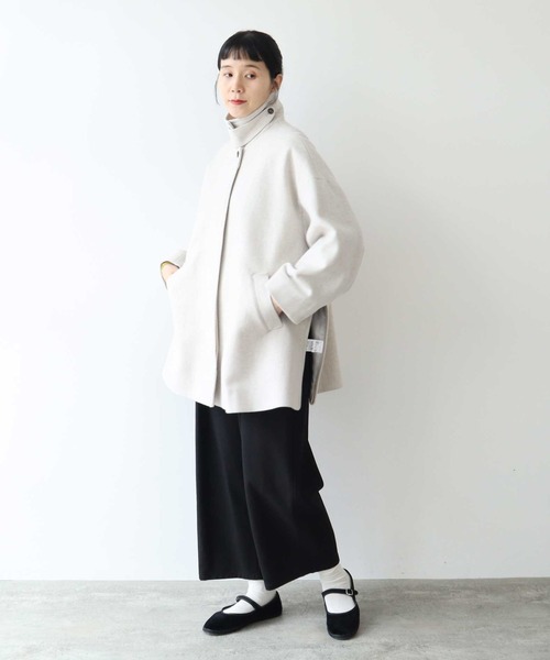 Wool/super100 wide stand collarコート／クロ yuni（ユニ ）の「Wool/super100 wide stand collar コート