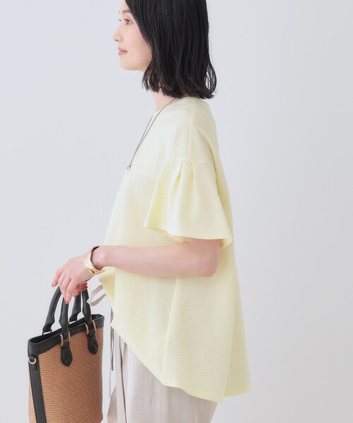 tシャツ 「洗える／体型カバー」凹凸素材フレアデザイントップス レディースの画像