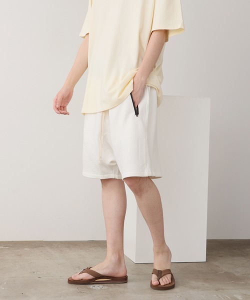 ESSENTIALS ショートパンツ クリーム色 FOG ESSENTIALS パンツ ESSENTIALS/エッセンシャルズ SHORTS(ZIP