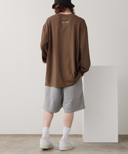 FOG ESSENTIALS パンツ ESSENTIALS/エッセンシャルズ SHORTS(ZIP