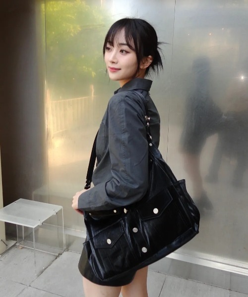 ILLIGO（イリゴ） ショルダーバッグ バッグ ILLIGOトートバッグ